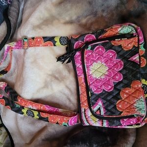 Vera Bradley Ziggy Zinnia Floral Purse